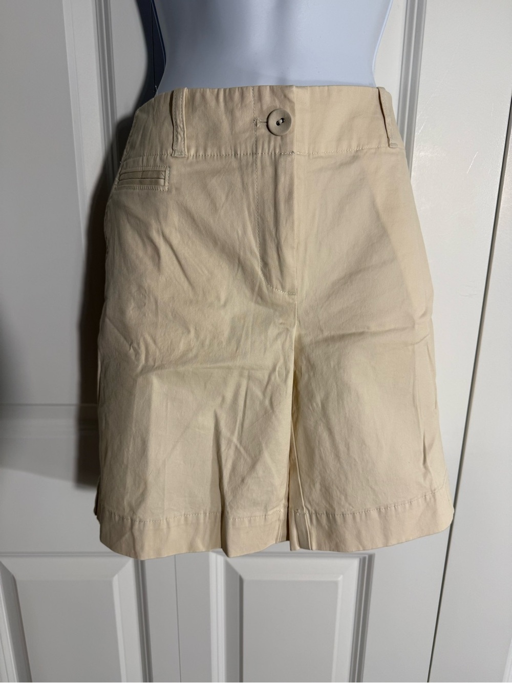 Talbots Cream High-Rise Tailored Bermuda Shorts